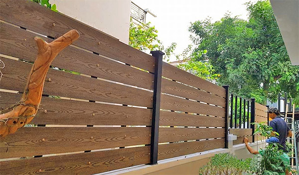 hàng rào gỗ nhựa composite đẹp