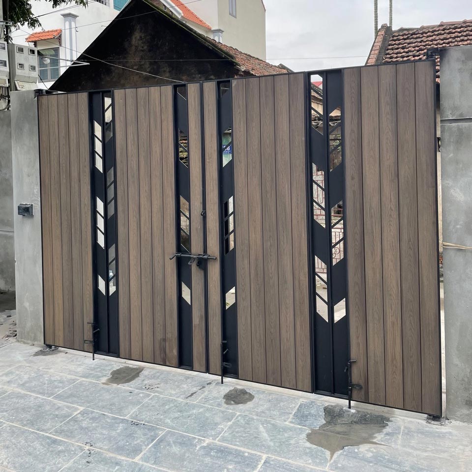 Cổng gỗ nhựa composite ngoài trời những mẫu đẹp và bền